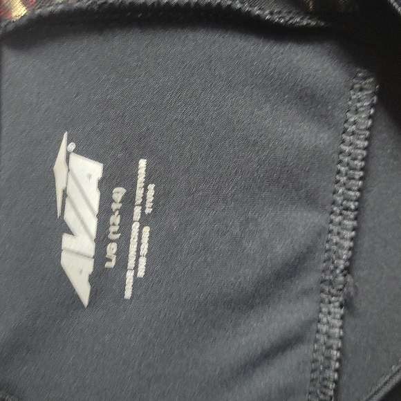 Bundle 5 items for $40 sale - Picture 3 of 4